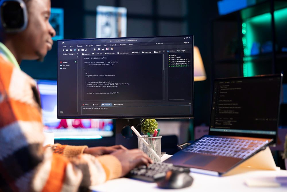 Pôle Développement & Solutions digitales — MBEMNOVA